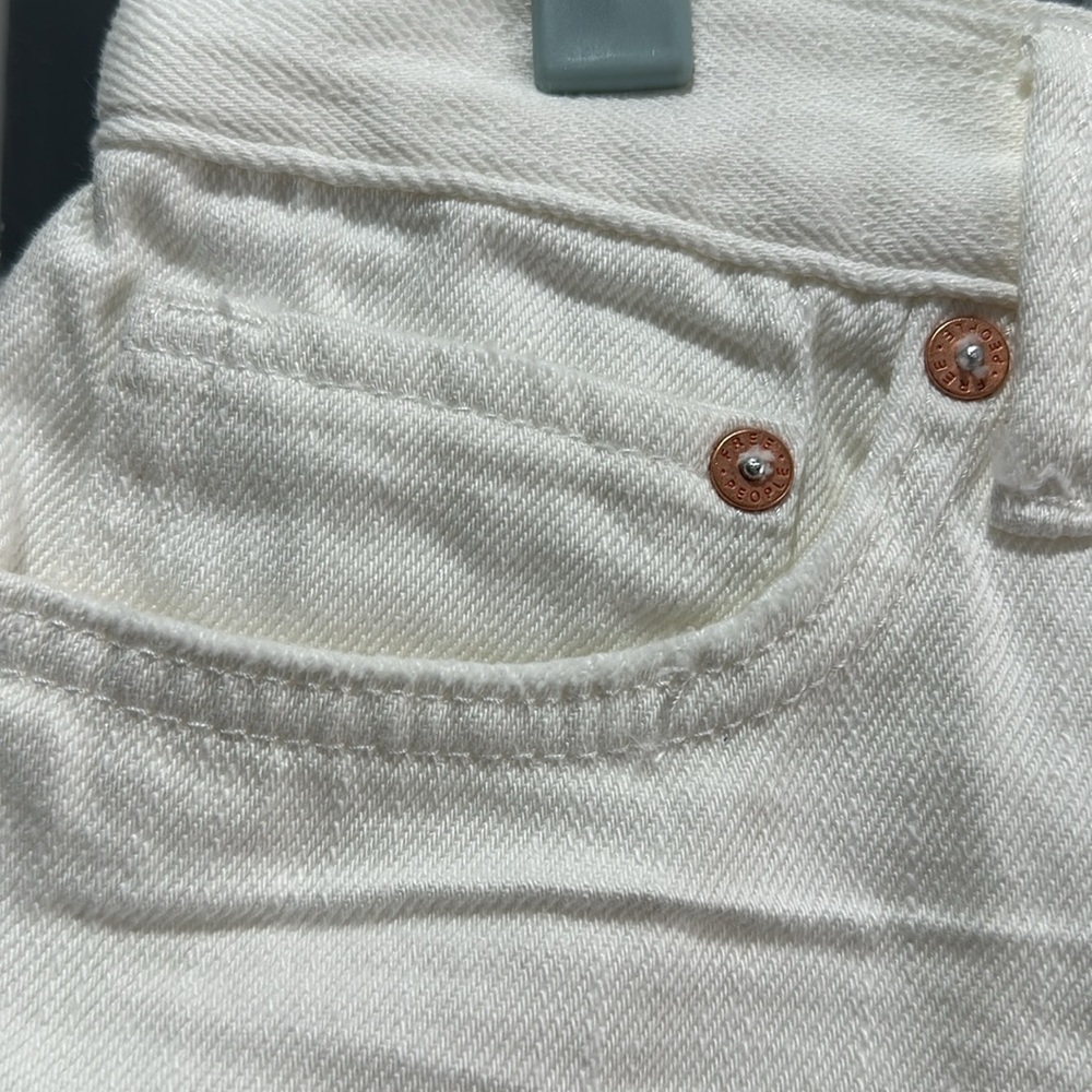 NWT Free People We The Free Living Good Vibrations White Denim Cutoff Shorts - Picture 6 of 11